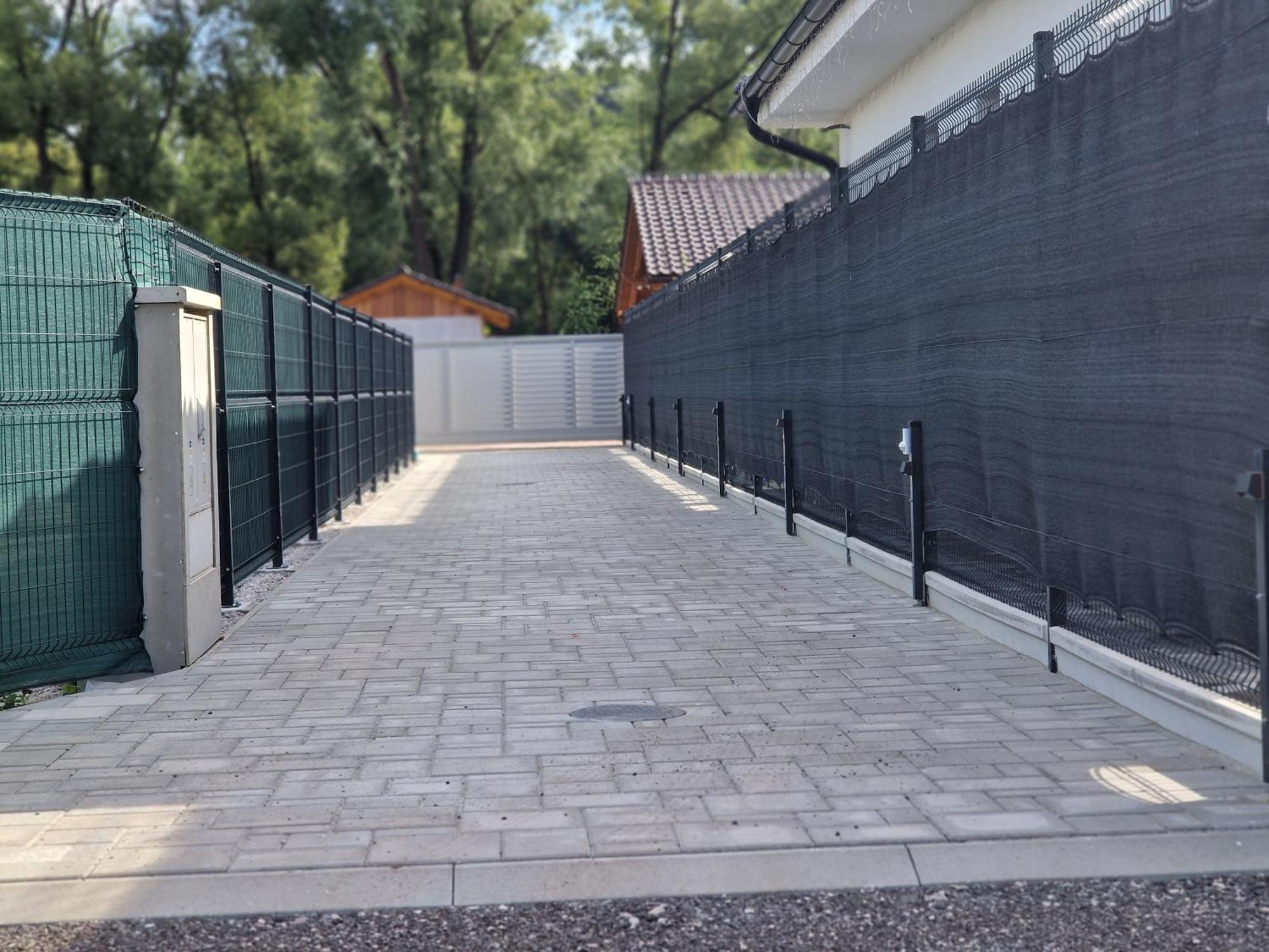 Bešeňová Villa Garden מראה חיצוני תמונה