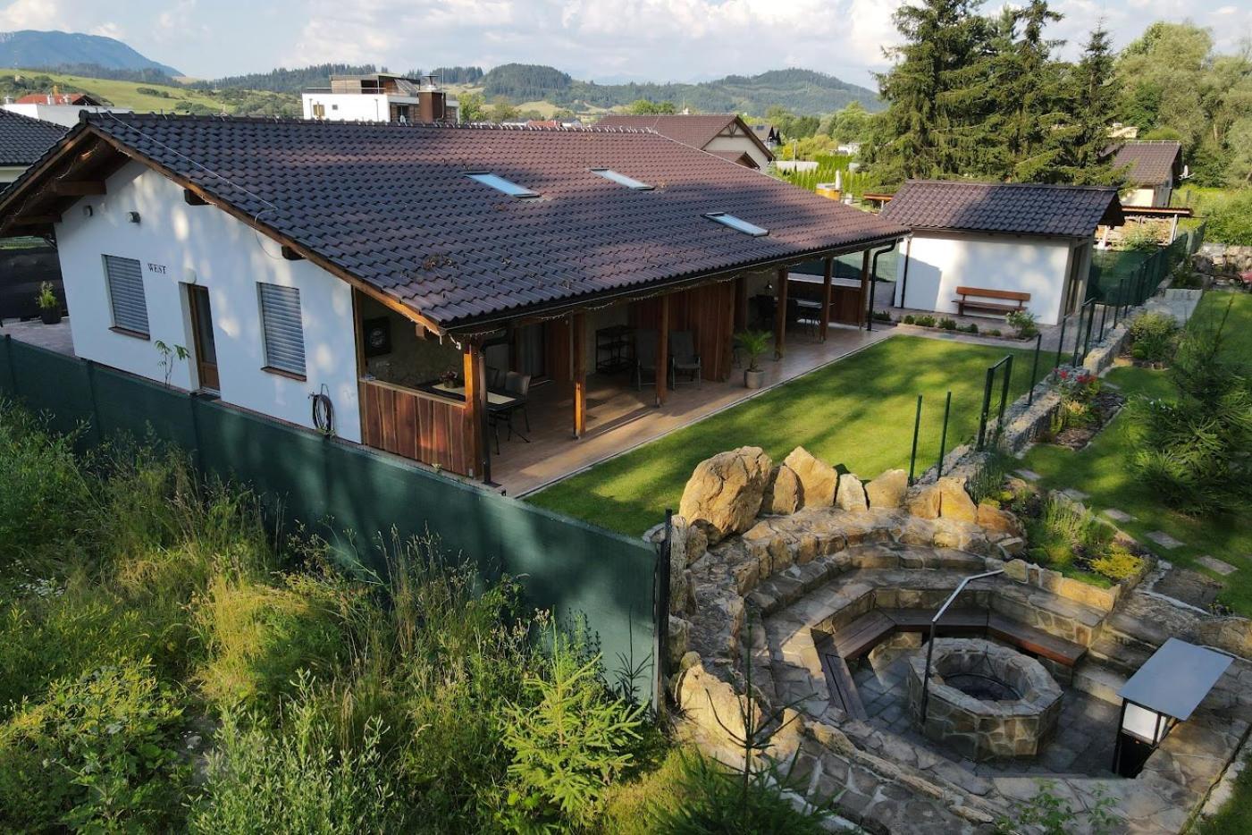 Bešeňová Villa Garden מראה חיצוני תמונה